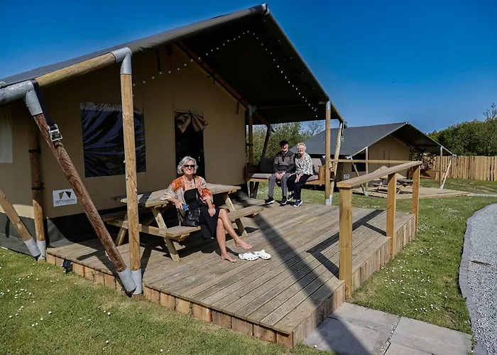 Little Pig Glamping